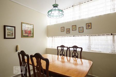 Casa à venda com 269m², 4 quartos e 4 vagasCopa