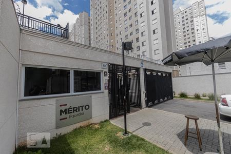 Apartamento à venda com 49m², 2 quartos e 1 vaga Apartamento à venda com 49m², 2 quartos e 1 vagaFachada