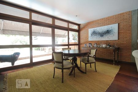 Sala de casa à venda com 5 quartos, 500m² em Cidade Jardim, São Paulo