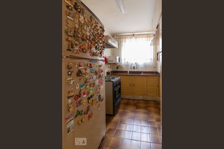 Casa à venda com 220m², 3 quartos e 3 vagasCozinha