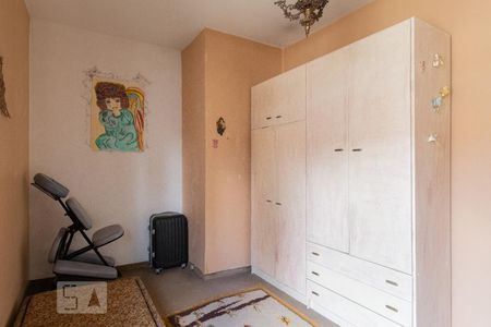 Casa à venda com 220m², 3 quartos e 3 vagasQuarto 2