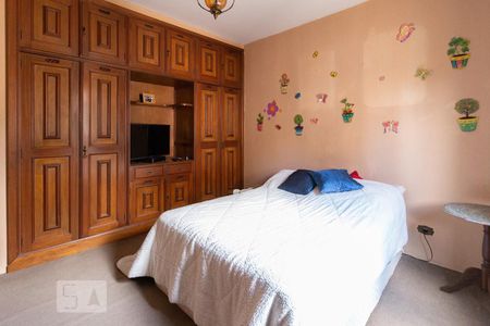 Casa à venda com 220m², 3 quartos e 3 vagasQuarto 3