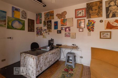 Casa à venda com 220m², 3 quartos e 3 vagasEdícula