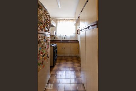 Casa à venda com 220m², 3 quartos e 3 vagasCozinha