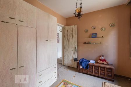 Casa à venda com 220m², 3 quartos e 3 vagasQuarto 2