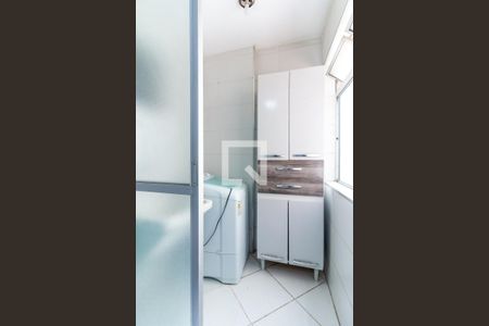 Apartamento à venda com 56m², 3 quartos e 1 vaga Apartamento à venda com 56m², 3 quartos e 1 vagaÁrea de Serviço