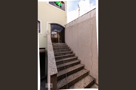 Casa à venda com 580m², 3 quartos e 8 vagas Casa à venda com 580m², 3 quartos e 8 vagasEntrada principal