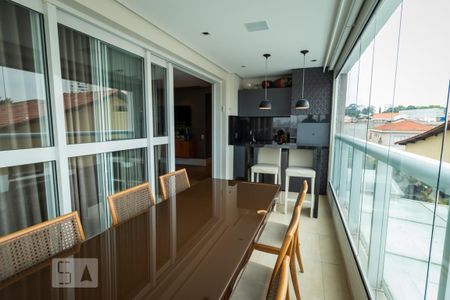 Apartamento à venda com 154m², 2 quartos e 2 vagas Apartamento à venda com 154m², 2 quartos e 2 vagasVaranda gourmet