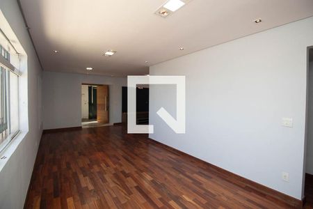 Casa para alugar com 3 quartos, 600m² em Vila Nova Mazzei, São Paulo