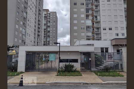 Apartamento para alugar com 59m², 3 quartos e 1 vaga Apartamento para alugar com 59m², 3 quartos e 1 vagaFachada