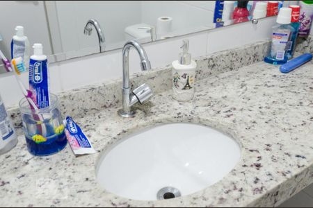 Apartamento à venda com 58m², 2 quartos e 1 vagaBanheiro