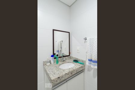 Apartamento à venda com 58m², 2 quartos e 1 vagaBanheiro da suíte