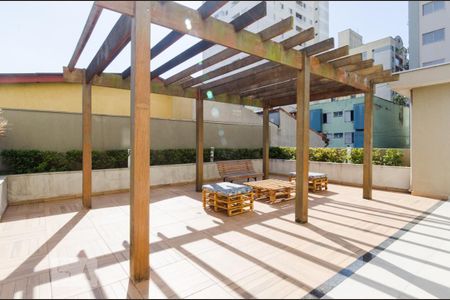 Apartamento à venda com 58m², 2 quartos e 1 vagaÁrea comum