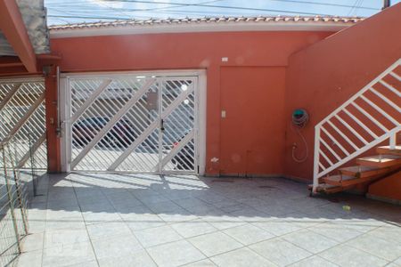 Casa à venda com 297m², 4 quartos e 5 vagas Casa à venda com 297m², 4 quartos e 5 vagasFrente da casa