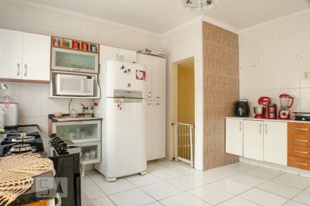 Casa à venda com 297m², 4 quartos e 5 vagas Casa à venda com 297m², 4 quartos e 5 vagasCozinha 1