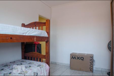 Casa à venda com 297m², 4 quartos e 5 vagas Casa à venda com 297m², 4 quartos e 5 vagasQuarto 4