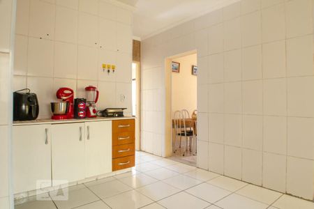 Casa à venda com 297m², 4 quartos e 5 vagas Casa à venda com 297m², 4 quartos e 5 vagasCozinha 1