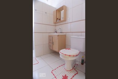 Casa à venda com 297m², 4 quartos e 5 vagas Casa à venda com 297m², 4 quartos e 5 vagasBanheiro 2