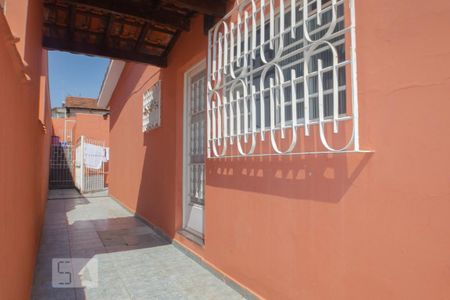 Casa à venda com 297m², 4 quartos e 5 vagas Casa à venda com 297m², 4 quartos e 5 vagasTerraço