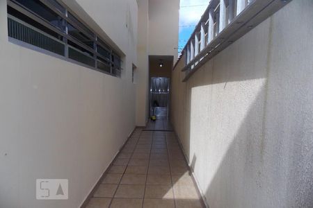 Casa à venda com 230m², 5 quartos e 3 vagas Casa à venda com 230m², 5 quartos e 3 vagasÁrea de Serviço