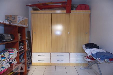 Casa à venda com 230m², 5 quartos e 3 vagas Casa à venda com 230m², 5 quartos e 3 vagasÁrea de Serviço