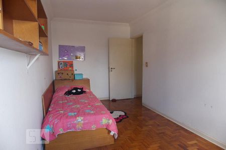 Casa à venda com 230m², 5 quartos e 3 vagas Casa à venda com 230m², 5 quartos e 3 vagasQuarto 3