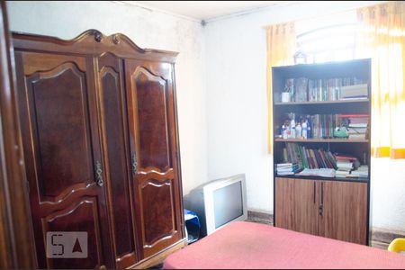 Casa à venda com 278m², 2 quartos e 1 vagaQuarto 2