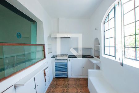 Casa à venda com 190m², 1 quarto e sem vaga Casa à venda com 190m², 1 quarto e sem vagaCozinha