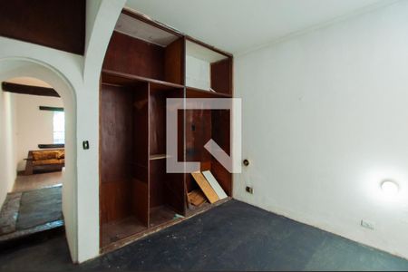 Casa à venda com 190m², 1 quarto e sem vaga Casa à venda com 190m², 1 quarto e sem vagaSuíte