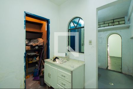 Casa à venda com 190m², 1 quarto e sem vaga Casa à venda com 190m², 1 quarto e sem vagaCozinha Terreo