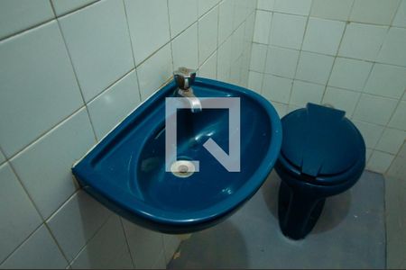 Casa à venda com 190m², 1 quarto e sem vaga Casa à venda com 190m², 1 quarto e sem vagaBanheiro de serviço