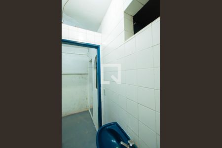 Casa à venda com 190m², 1 quarto e sem vaga Casa à venda com 190m², 1 quarto e sem vagaBanheiro de serviço