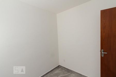 Quarto de apartamento para alugar com 2 quartos, 32m² em Vila Carrao, São Paulo