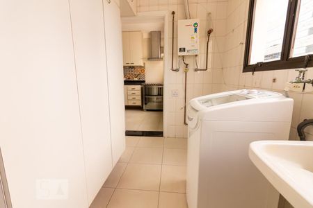 Apartamento à venda com 171m², 3 quartos e 2 vagasÁrea de Serviço