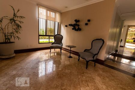 Apartamento à venda com 171m², 3 quartos e 2 vagasEntrada