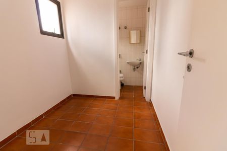 Apartamento à venda com 171m², 3 quartos e 2 vagasQuarto de Serviço