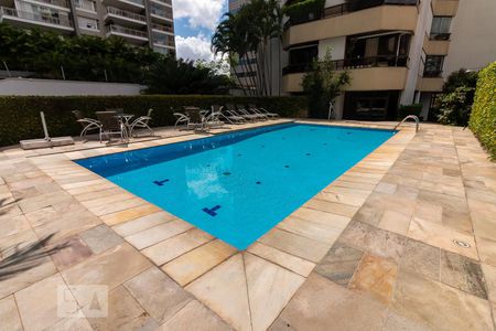 Apartamento à venda com 171m², 3 quartos e 2 vagasPiscina
