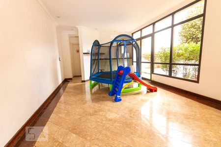 Apartamento à venda com 171m², 3 quartos e 2 vagasSalão de Festas