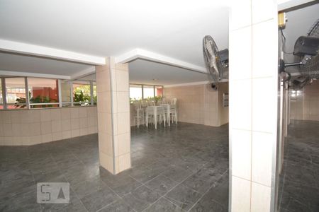 Apartamento à venda com 65m², 2 quartos e 1 vagaÁrea comum - Salão de festas