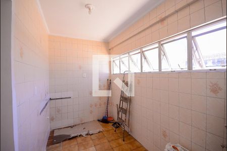 Casa à venda com 340m², 3 quartos e 6 vagas Casa à venda com 340m², 3 quartos e 6 vagasEdicula