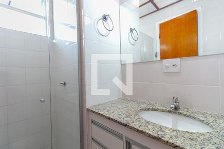 Apartamento à venda com 70m², 2 quartos e 2 vagasBanheiro da Suíte