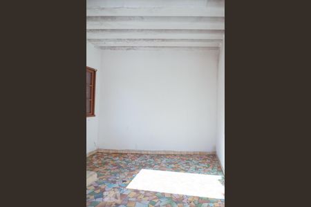 Quarto 2 de casa para alugar com 2 quartos, 145m² em Vila Guaca, São Paulo