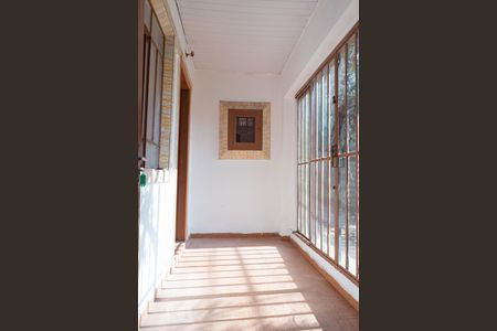 Varanda Sala de casa para alugar com 2 quartos, 145m² em Vila Guaca, São Paulo