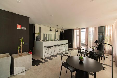 Apartamento para alugar com 56m², 1 quarto e 1 vaga Apartamento para alugar com 56m², 1 quarto e 1 vagaÁrea comum - Salão de festas