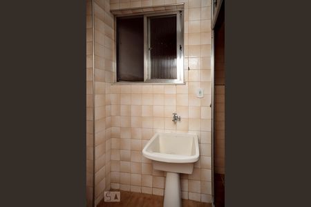 Apartamento à venda com 60m², 2 quartos e sem vaga Apartamento à venda com 60m², 2 quartos e sem vagaÁrea de Serviço