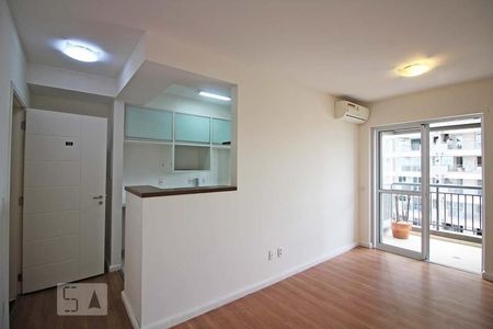 Sala de apartamento para alugar com 1 quarto, 55m² em Vila Andrade, São Paulo