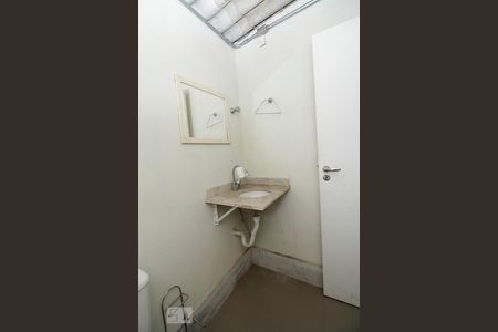 Casa à venda com 270m², 3 quartos e 2 vagasBanheiro de Serviço