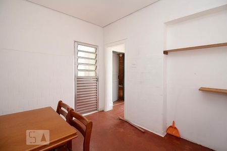 Casa à venda com 270m², 3 quartos e 2 vagasCozinha
