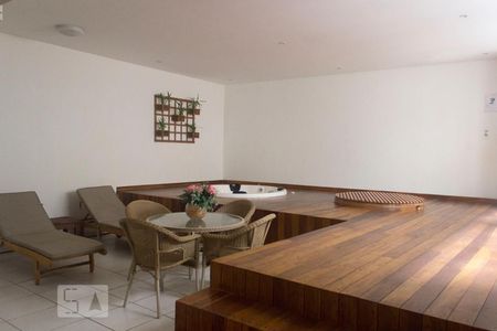 Studio à venda com 42m², 1 quarto e sem vagaÁrea comum - SPA