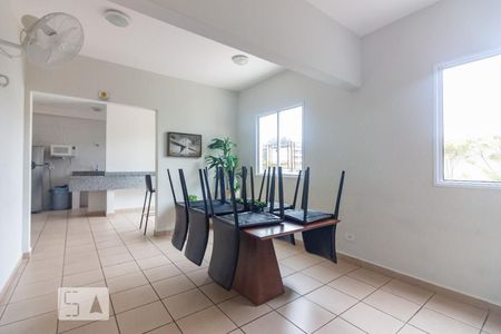 Apartamento para alugar com 60m², 2 quartos e 1 vagaÁrea comum - Salão de festas